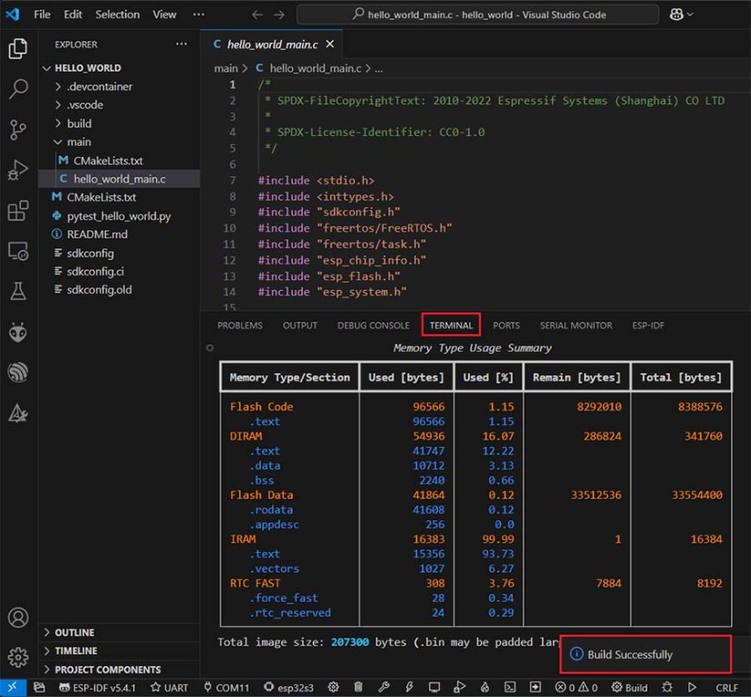 Терминал VS Code с успешной сборкой Hello World