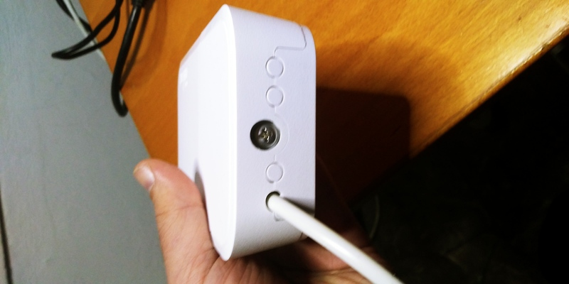 Проход Ethernet-кабеля