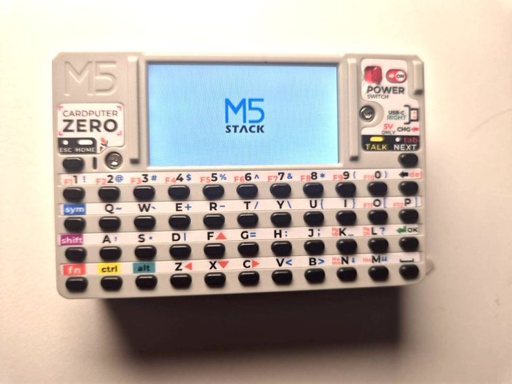 Предсерийный M5Stack Cardputer Zero