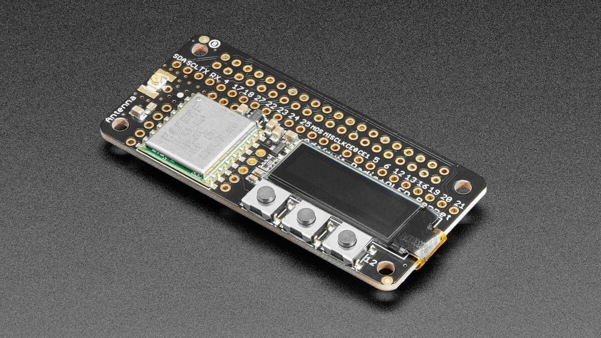 Adafruit LoRa Radio Bonnet с OLED