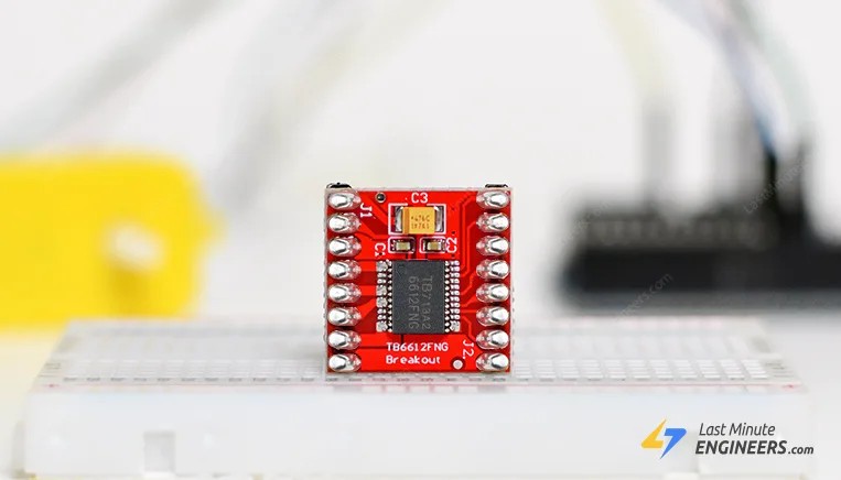 Cover Image Управление двигателями постоянного тока с помощью TB6612FNG и Arduino