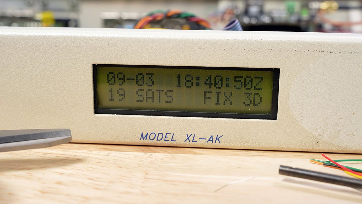 Сервер точного времени из TrueTime 1995 года: Raspberry Pi 5, GNSS и chrony